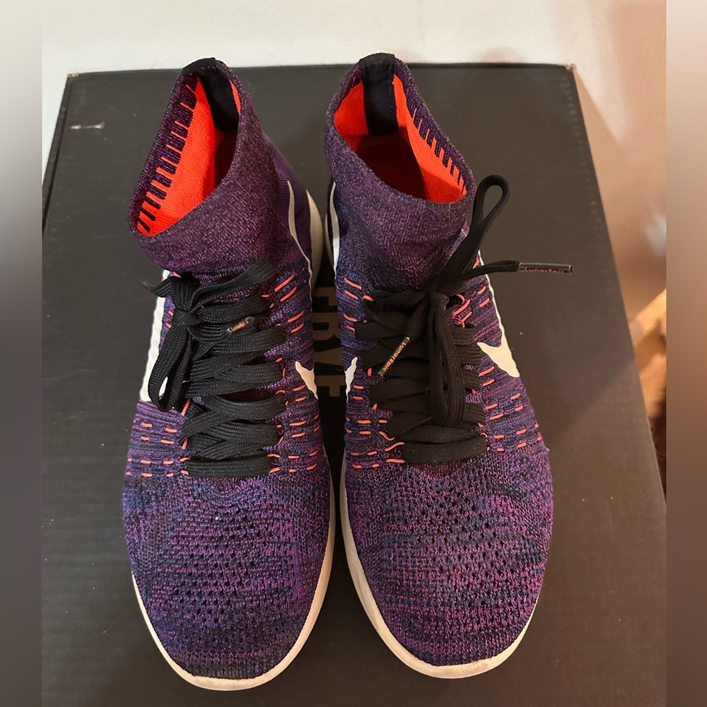 Nike Lunar Epic Sneakers